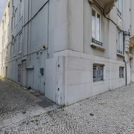Cozy 2 Bedroom Retreat * Lisboa