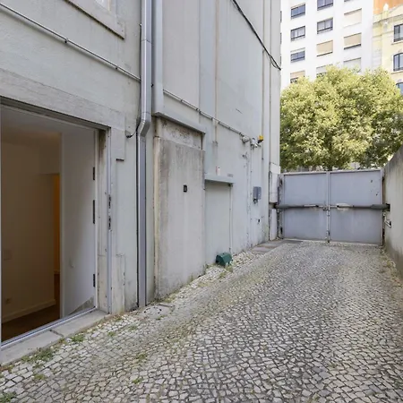 Cozy 2 Bedroom Retreat Apartamento Lisboa