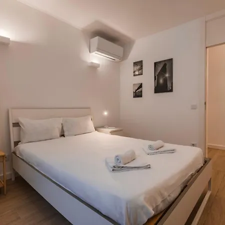 Apartment Cozy 2 Bedroom Retreat Lisbon