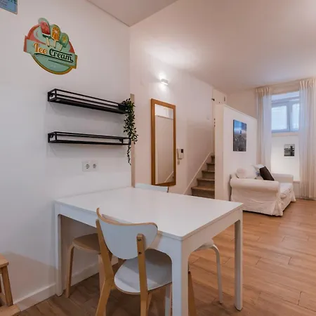 公寓 Cozy 2 Bedroom Retreat *