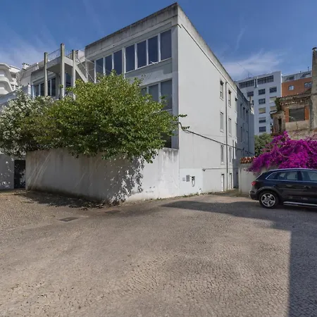 아파트 Cozy 2 Bedroom Retreat 리스본
